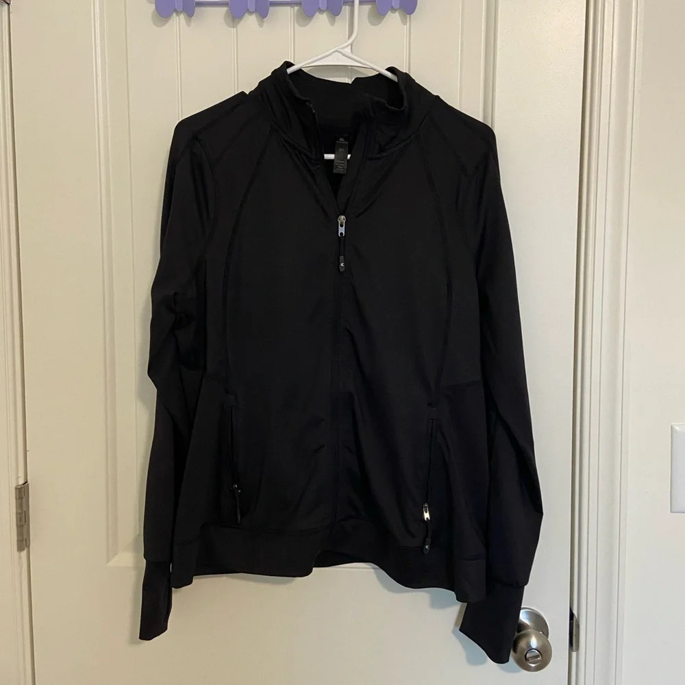 NWOT | Kyodan‎ women’s solid black zip active jacket — large